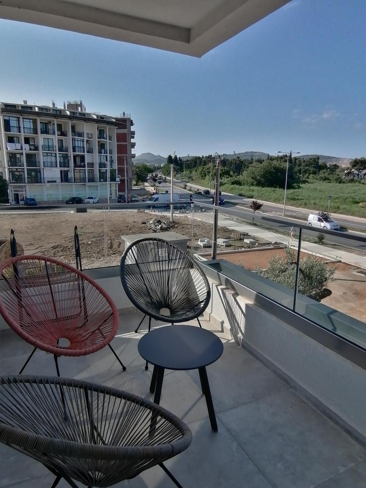 Vegi Apartments Bar Esterno foto